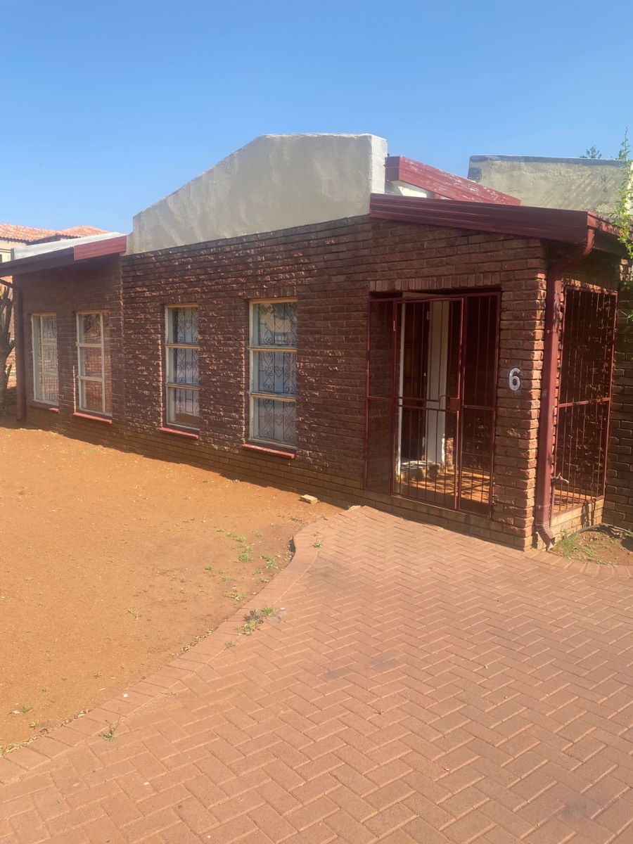 3 Bedroom Property for Sale in Kuruman Northern Cape